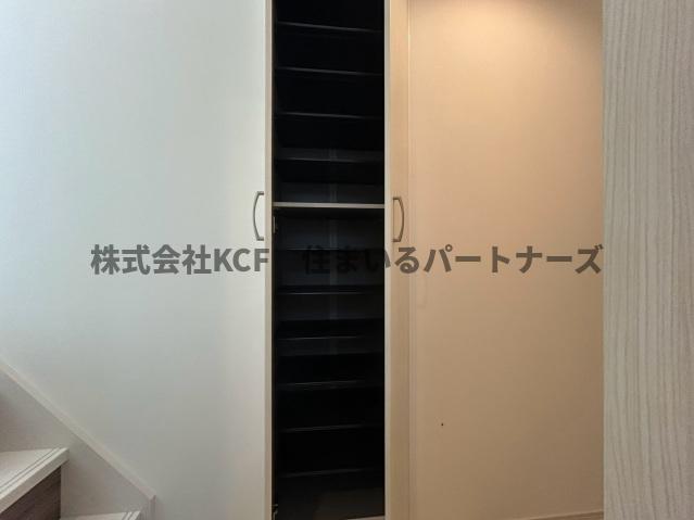 収納　たっぷりとした収納スペースです