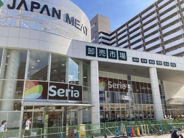 スーパー　ジャパンミート卸売市場王子店（スーパー）まで179m