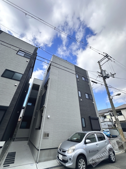 建物外観　人気デザイナーズアパート♪