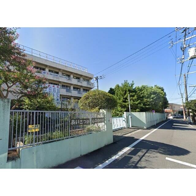 中学校　大田区立大森東中学校（中学校）まで579m