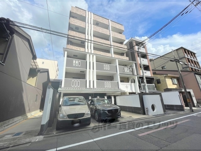プラネシア星の子三条油小路の外観写真
