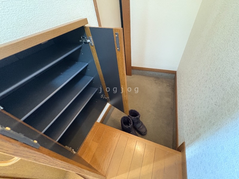 玄関　類似