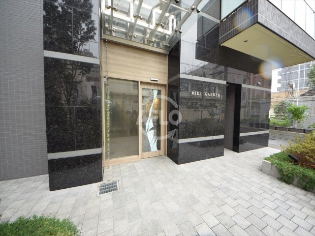 エントランス　MIKIGARDEN　エントランス