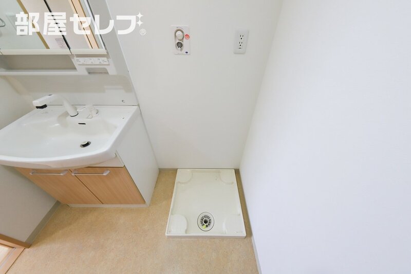 その他設備　室内洗濯機置き場です。