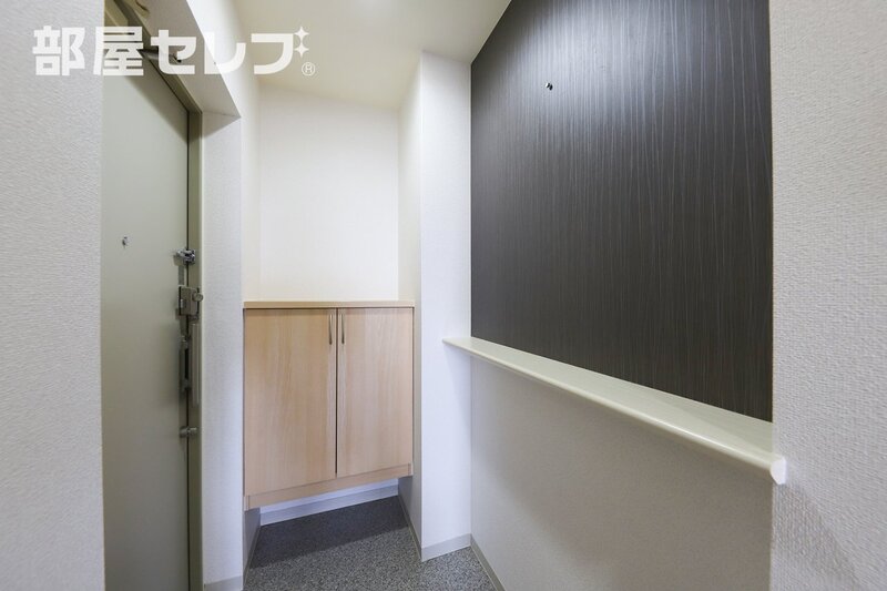 玄関　明るい玄関です。