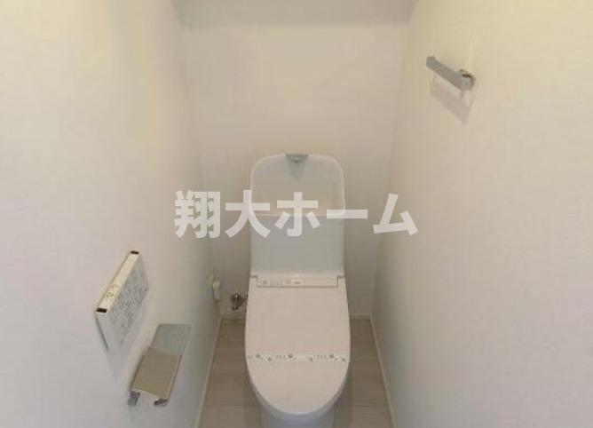 東京メトロ半蔵門線 押上駅 徒歩10分 12階建 築6年のトイレ写真