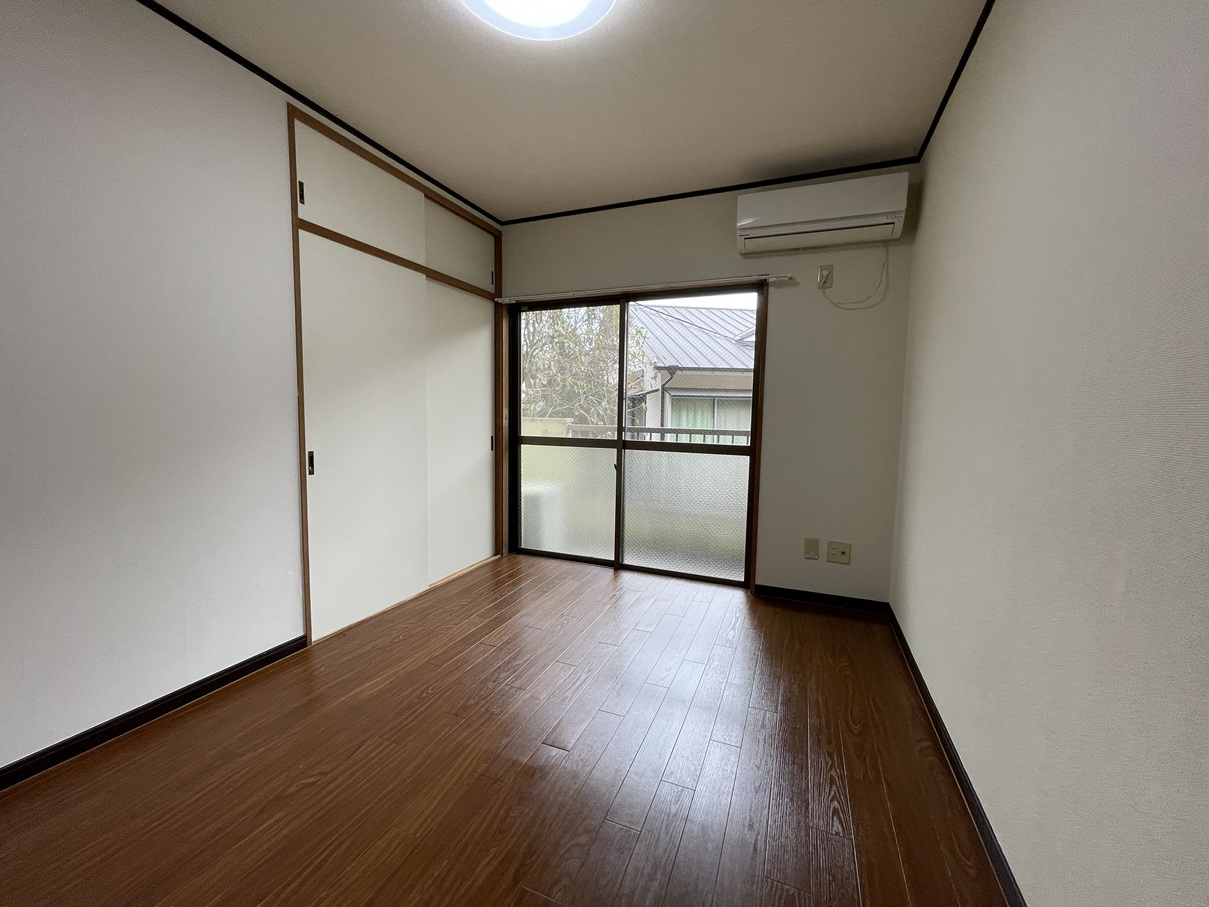 パーソネージュ鴨池の居間写真
