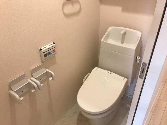 トイレ　シャワー付トイレ