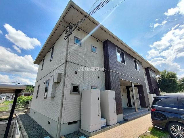 ＪＲ福知山線 福知山駅 バス乗車時間：10分 最寄りバス停で下車 徒歩4分 築15年