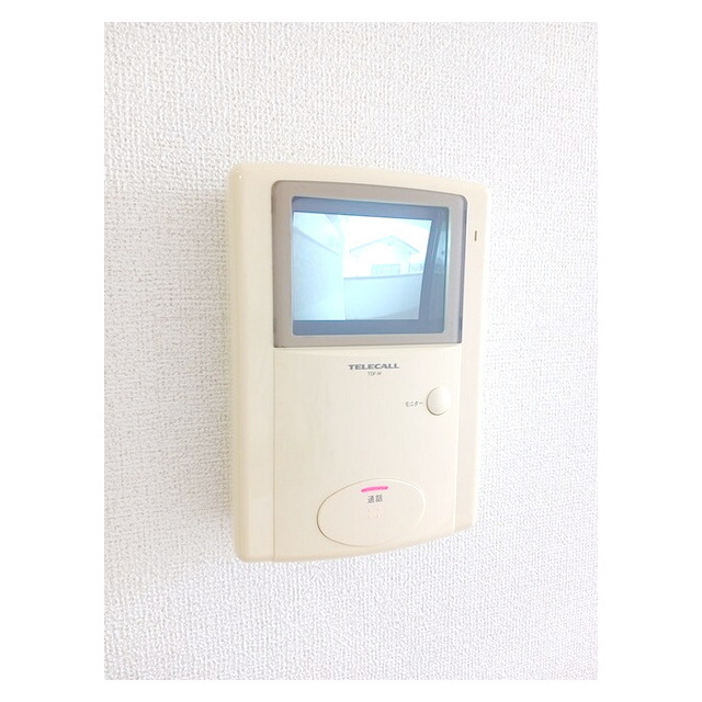 セキュリティ　来訪者の顔が確認出来ますね