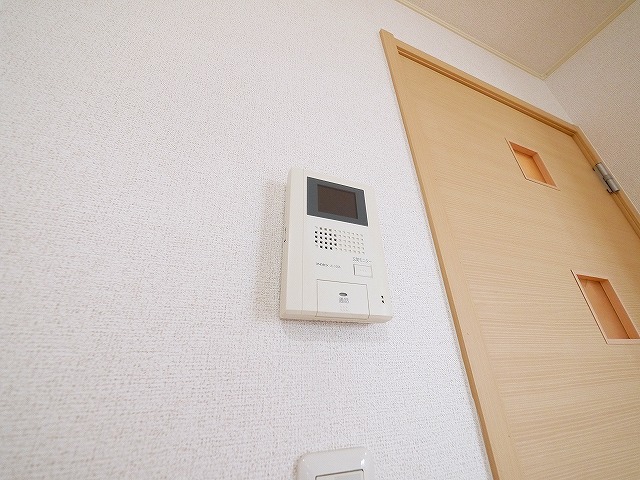 セキュリティ　モニター付きインターホンです