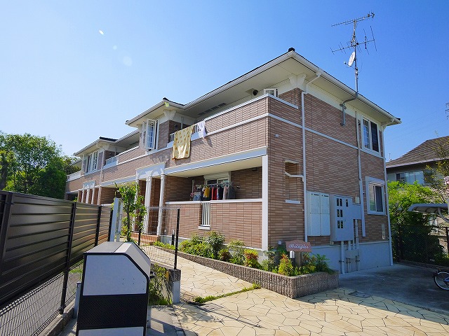 建物外観　外観は落ち着いています