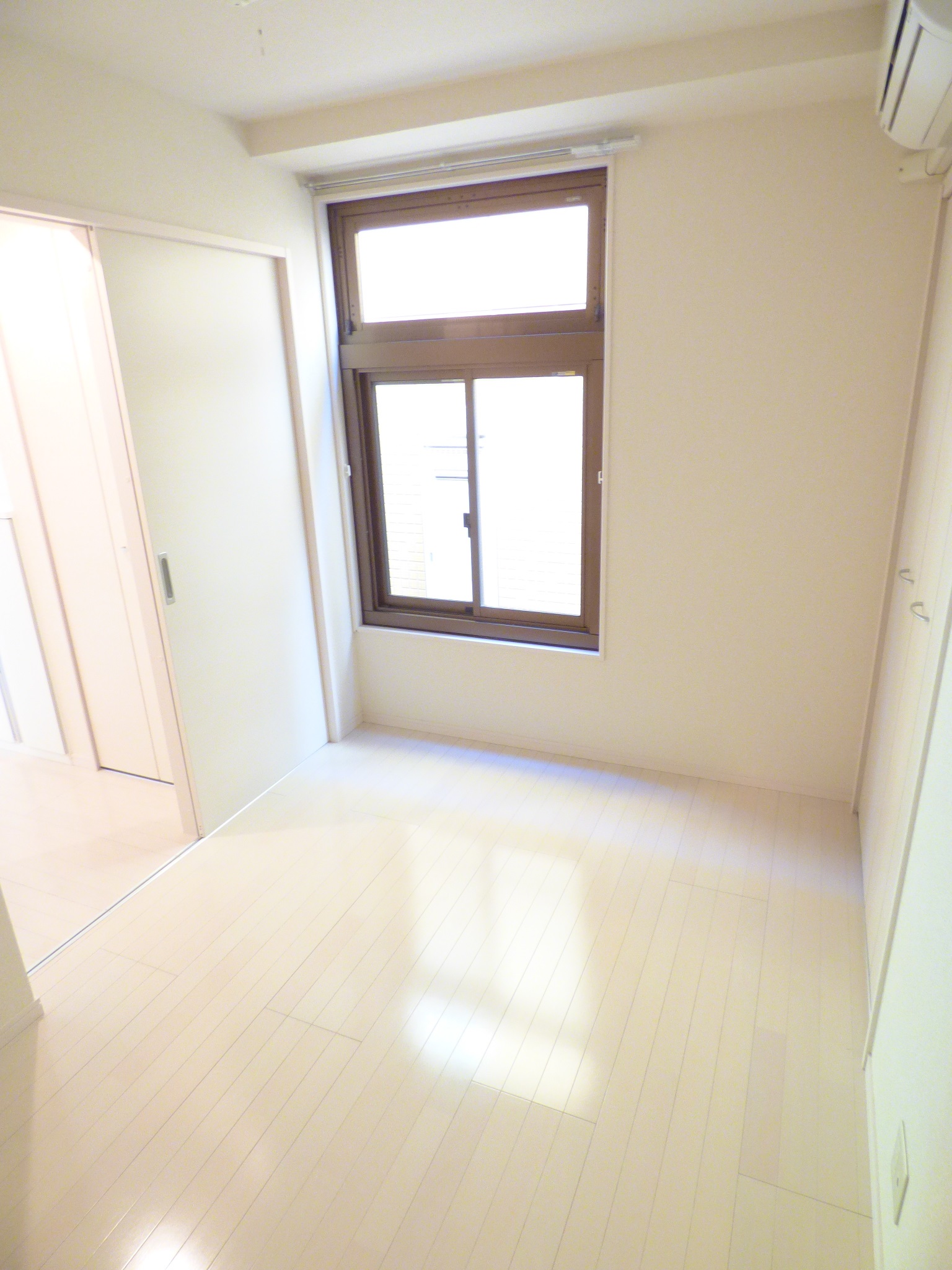 その他部屋・スペース　居室※退去前のため、以前の写真を使用しています。
