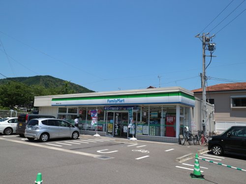 【静岡市葵区羽鳥のアパートのコンビニ】