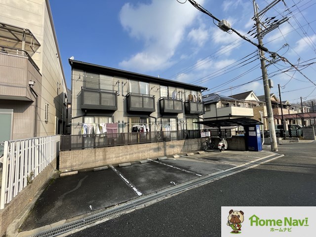 バルコニー　南向きで日当たり良好です。