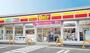 コンビニ　デイリーヤマザキ 大阪ベイタワー店（コンビニ）まで581m