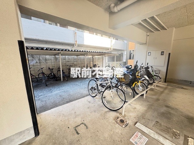 その他共有部分　駐車場