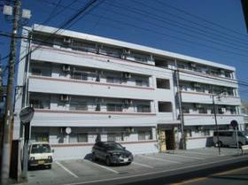 鎌倉市常盤のマンションの建物外観