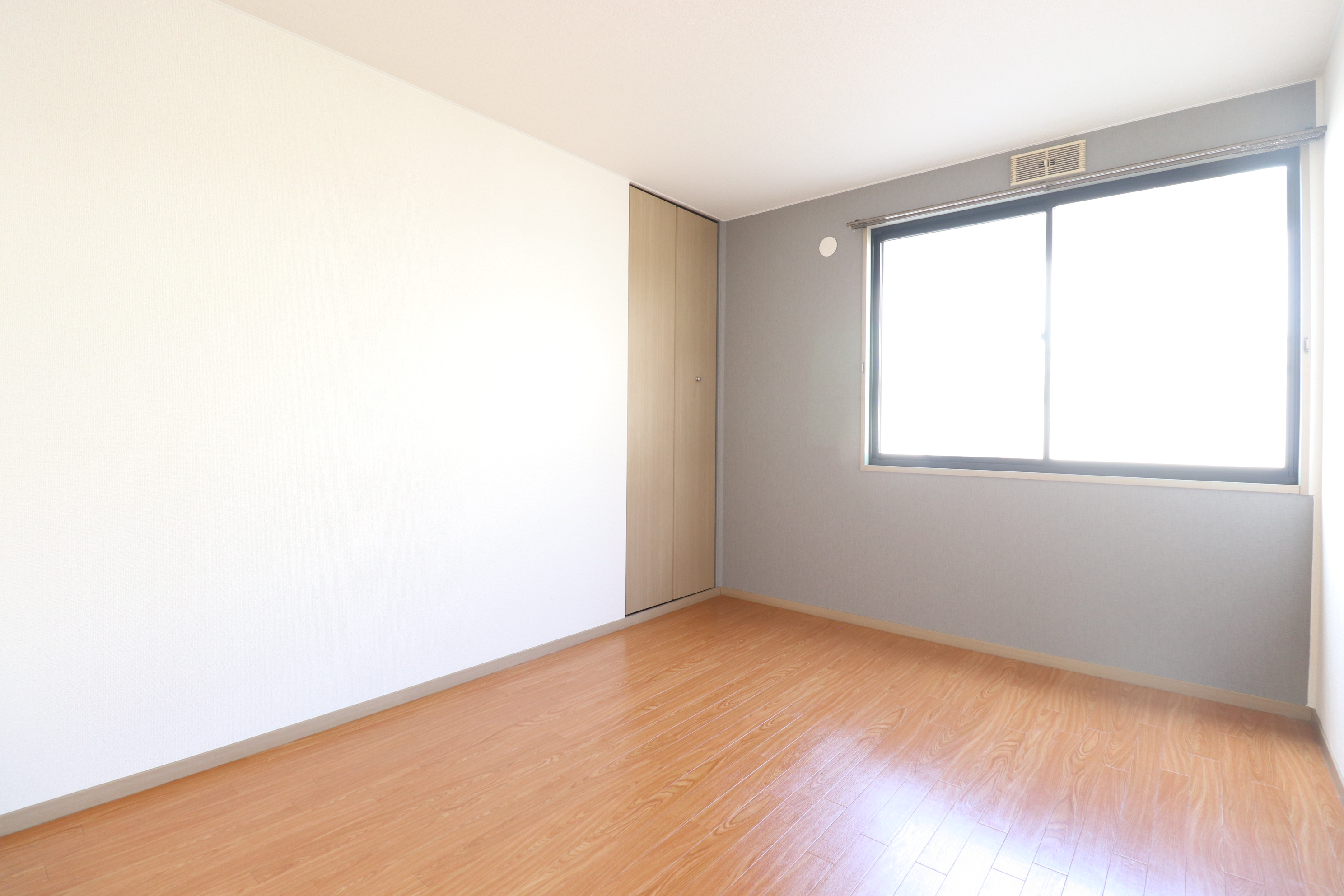 その他部屋・スペース　６帖のお部屋でゆったり♪