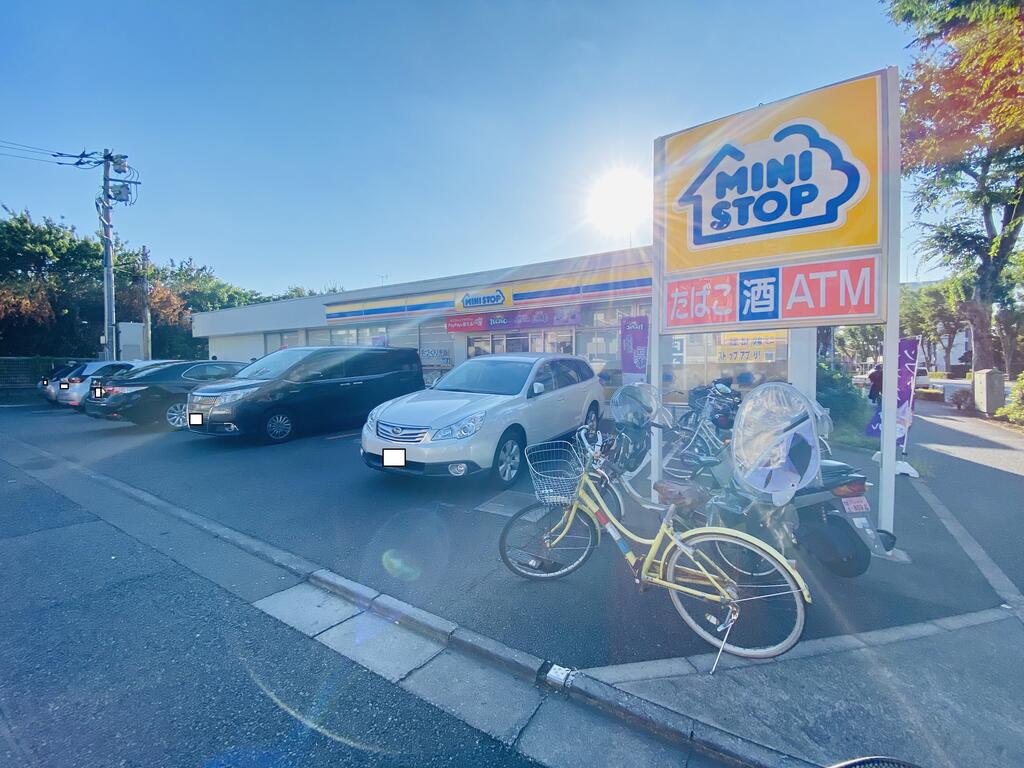 コンビニ　ミニストップ関町南2丁目店（コンビニ）まで192m