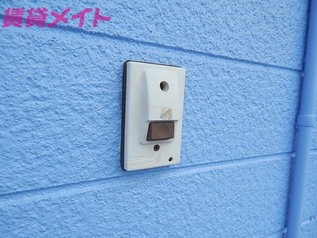 セキュリティ　同建物別部屋の写真です。