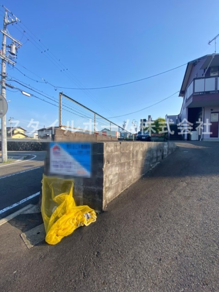 【ハイツ林ヶ丘の駐車場】