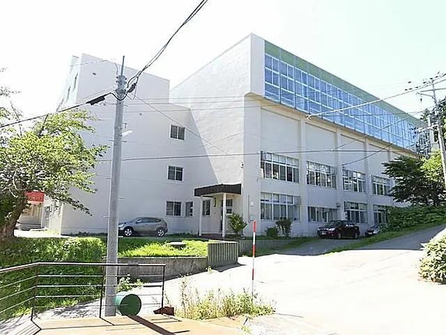 中学校　桜町中学校（中学校）まで1200m