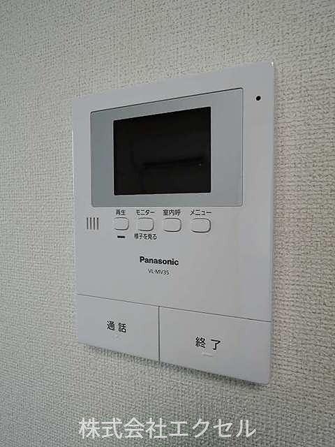 セキュリティ　来訪者の姿を確認できます。
