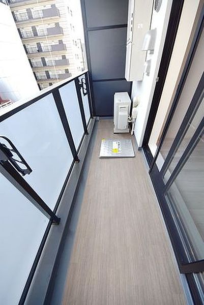 バルコニー　※別部屋の参考写真です。
