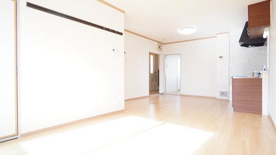 居室・リビング　リビング