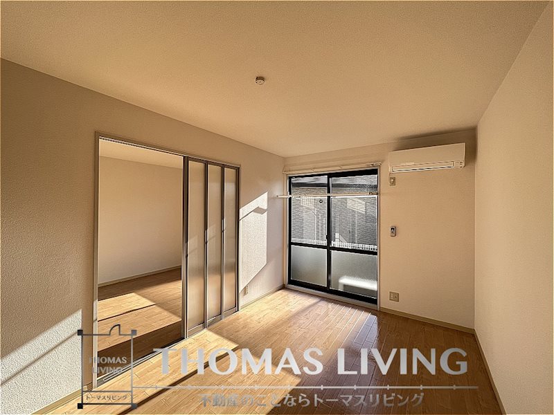 居室・リビング　広々としたリビング御座いますよ。