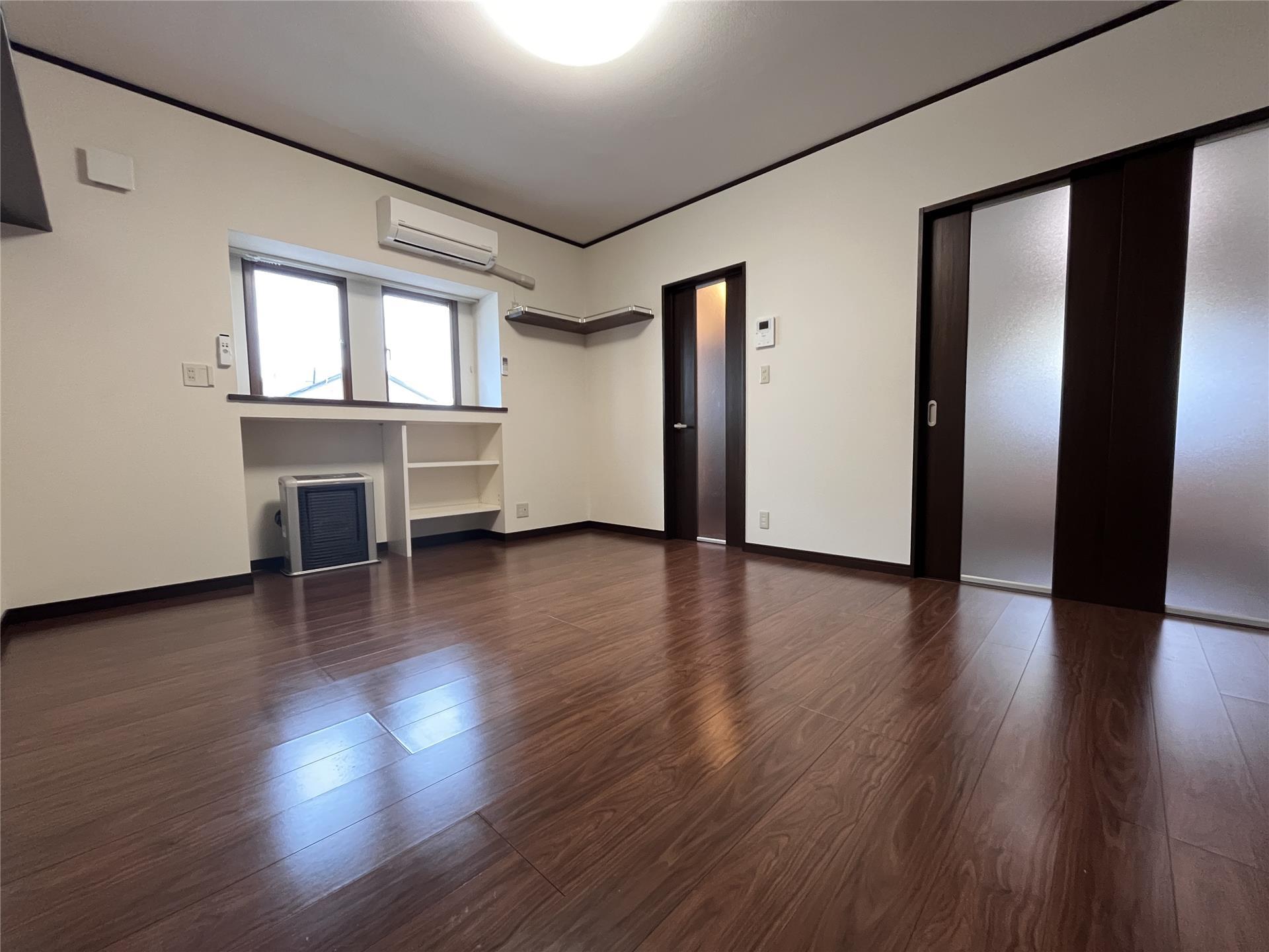 居室・リビング　リビング