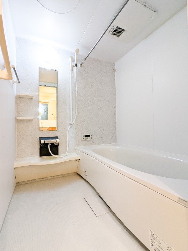 バス・シャワールーム　図面と現状に相違がある場合には現状を優先