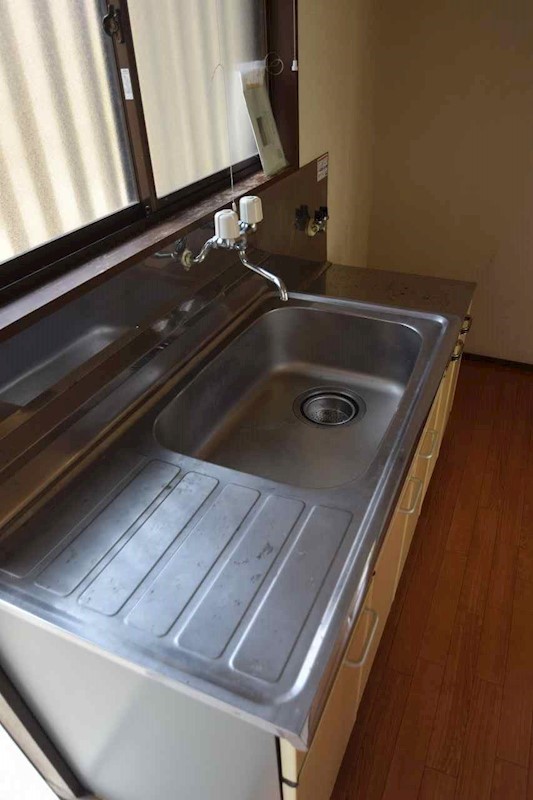 キッチン　※別部屋参考写真※