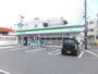 コンビニ　ファミリーマート中広三丁目店（コンビニ）まで141m