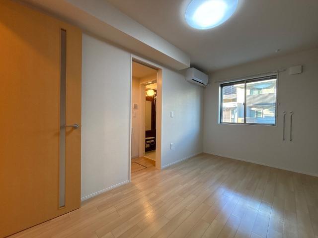 居室・リビング　洋室