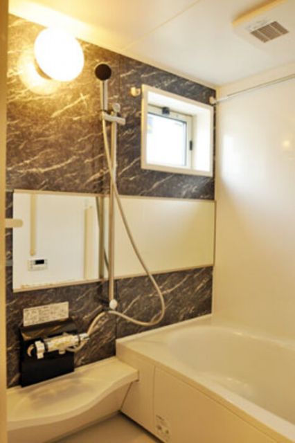 バス・シャワールーム