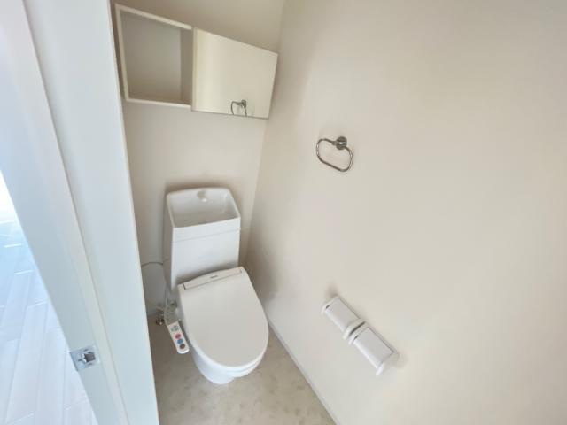 トイレ　シャワー付トイレ