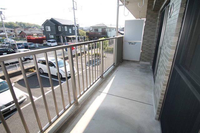 バルコニー　南向きバルコニー！