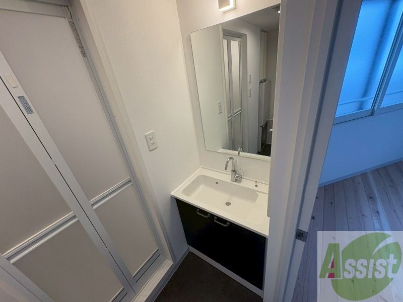 洗面設備　シャンプードレッサーで身支度もラクラクです！