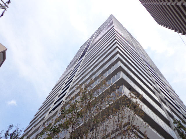 建物外観　神戸ハーバータワー