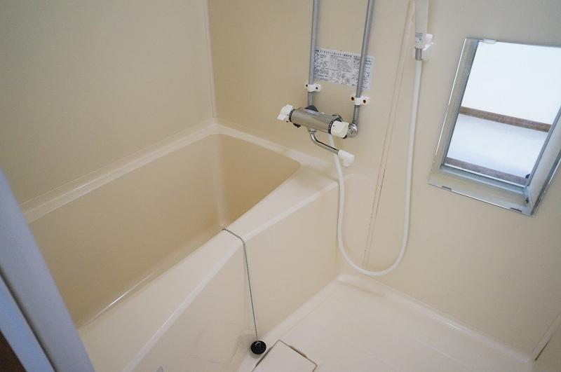 バス・シャワールーム　浴室
