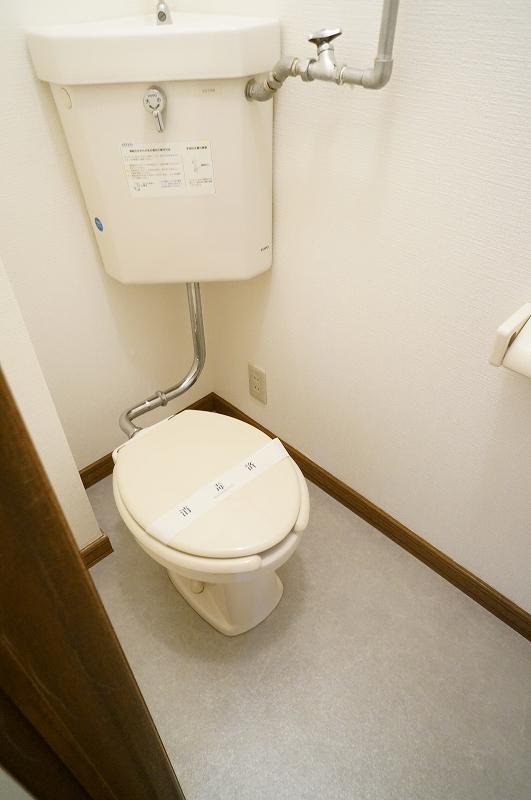 トイレ　トイレ