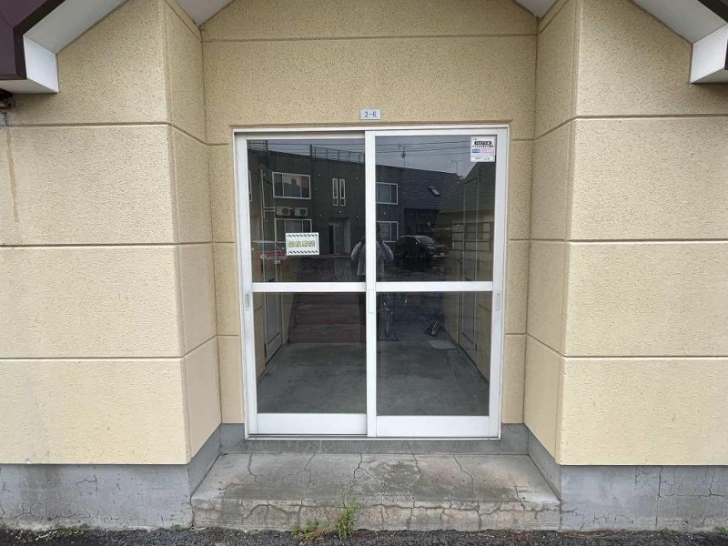 エントランス　エントランス