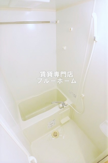 バス・シャワールーム　キレイな浴室です！