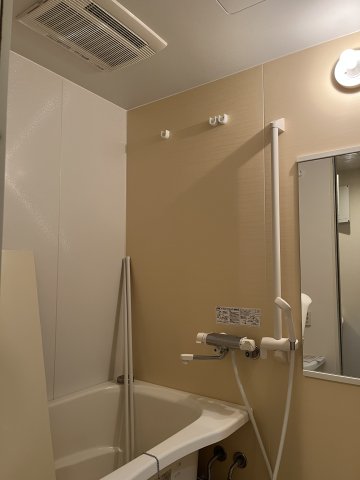 バス・シャワールーム　同物件別部屋参考写真