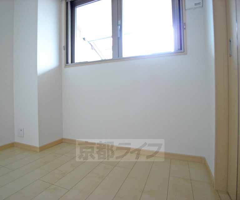 その他部屋・スペース　小窓があり明るいですね。