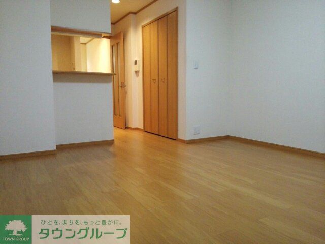 居室・リビング　★お部屋探しはタウンハウジング稲田堤店まで★