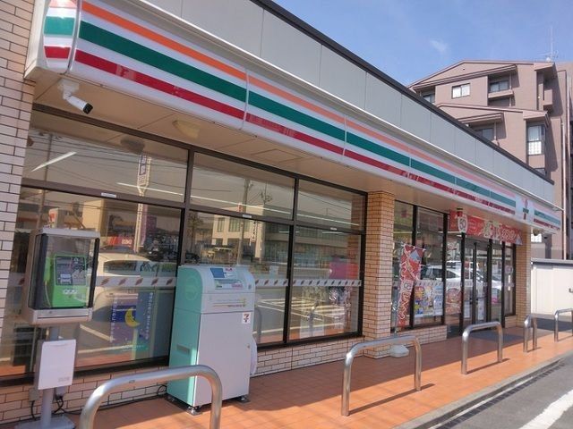 コンビニ　セブンイレブン仙台泉本田町店（コンビニ）まで410m
