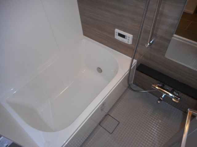 バス・シャワールーム　別部屋参考写真